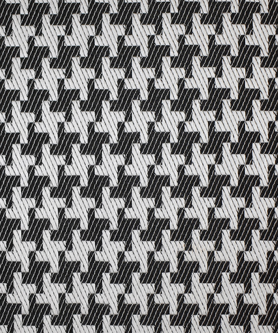 1123 – Houndstooth – Black
