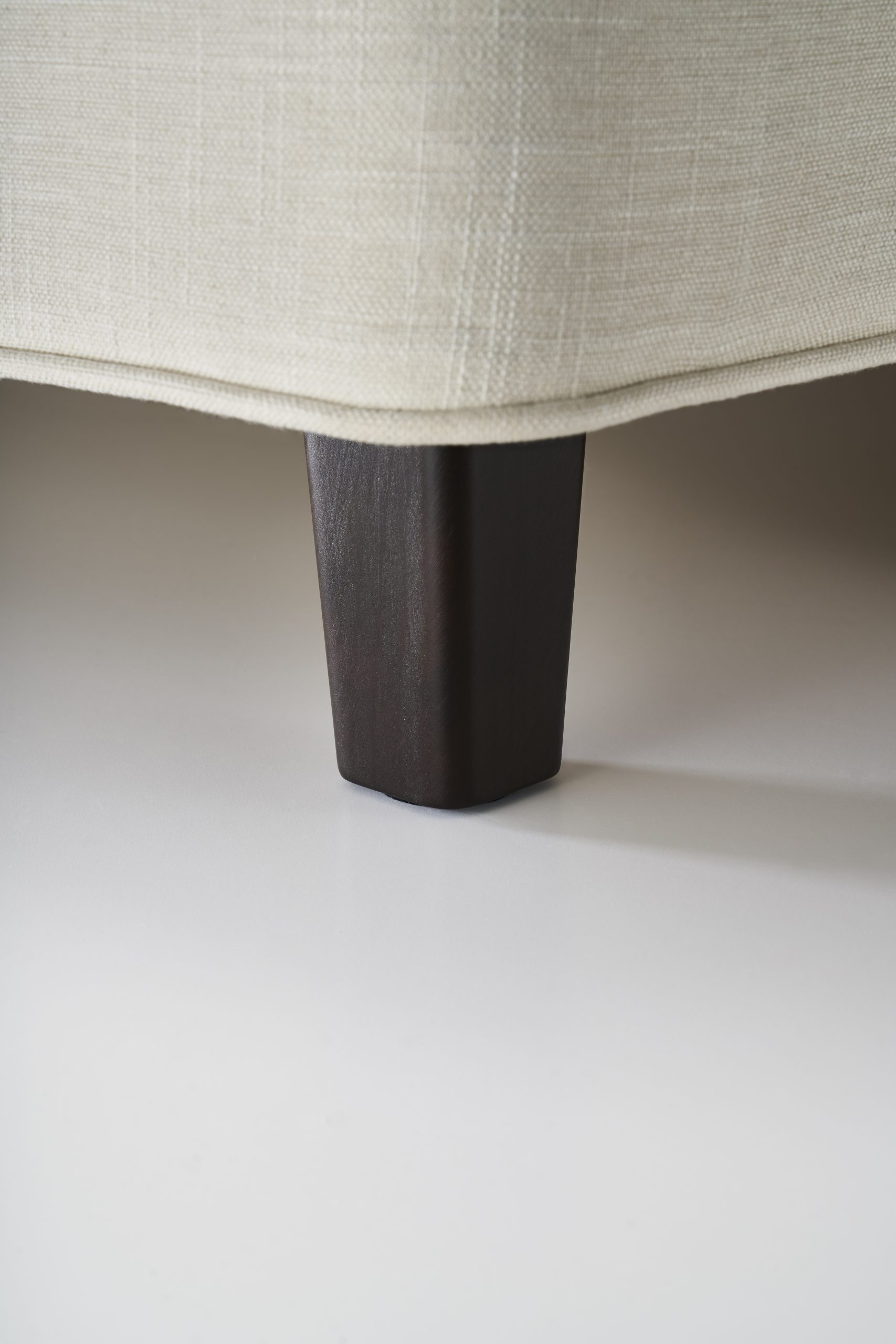 Vispring L1 13cm Ebony