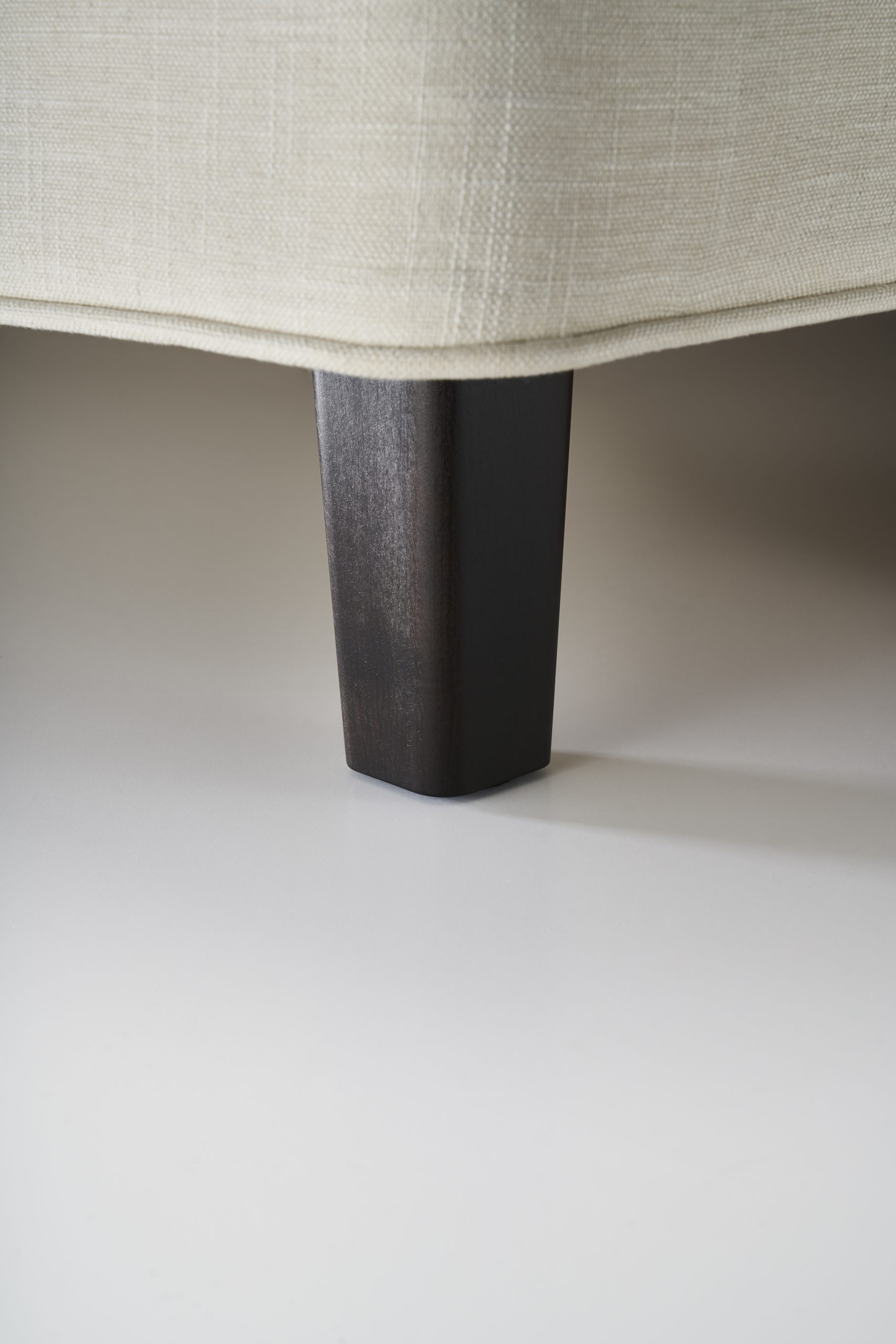 Vispring L1 15 cm Ebony